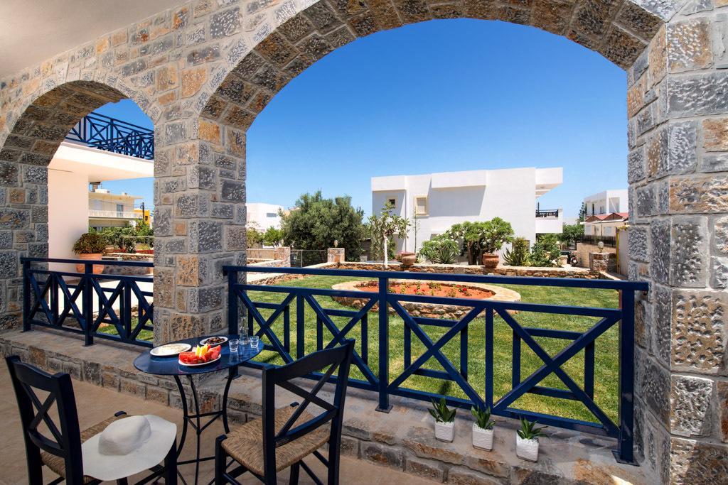 Aegean Sky Hotel-Suites Malia Buitenkant foto