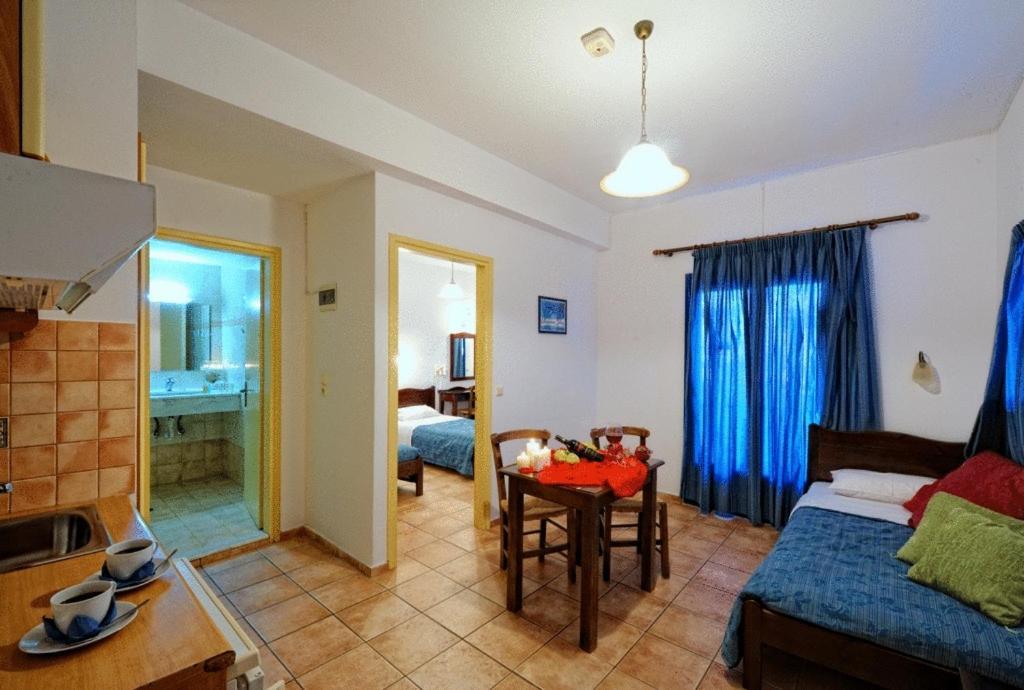 Aegean Sky Hotel-Suites Malia Buitenkant foto